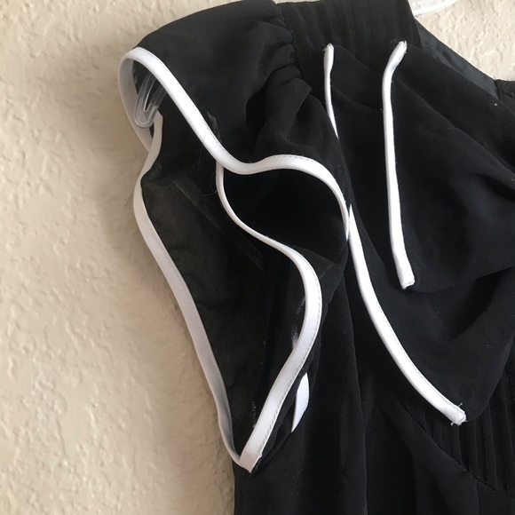 2 for 10 Black Bow Shift Dress - Picture 4 of 7